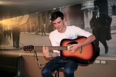 Generic troubadour e1421171692468