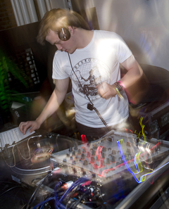 Generic dj 06